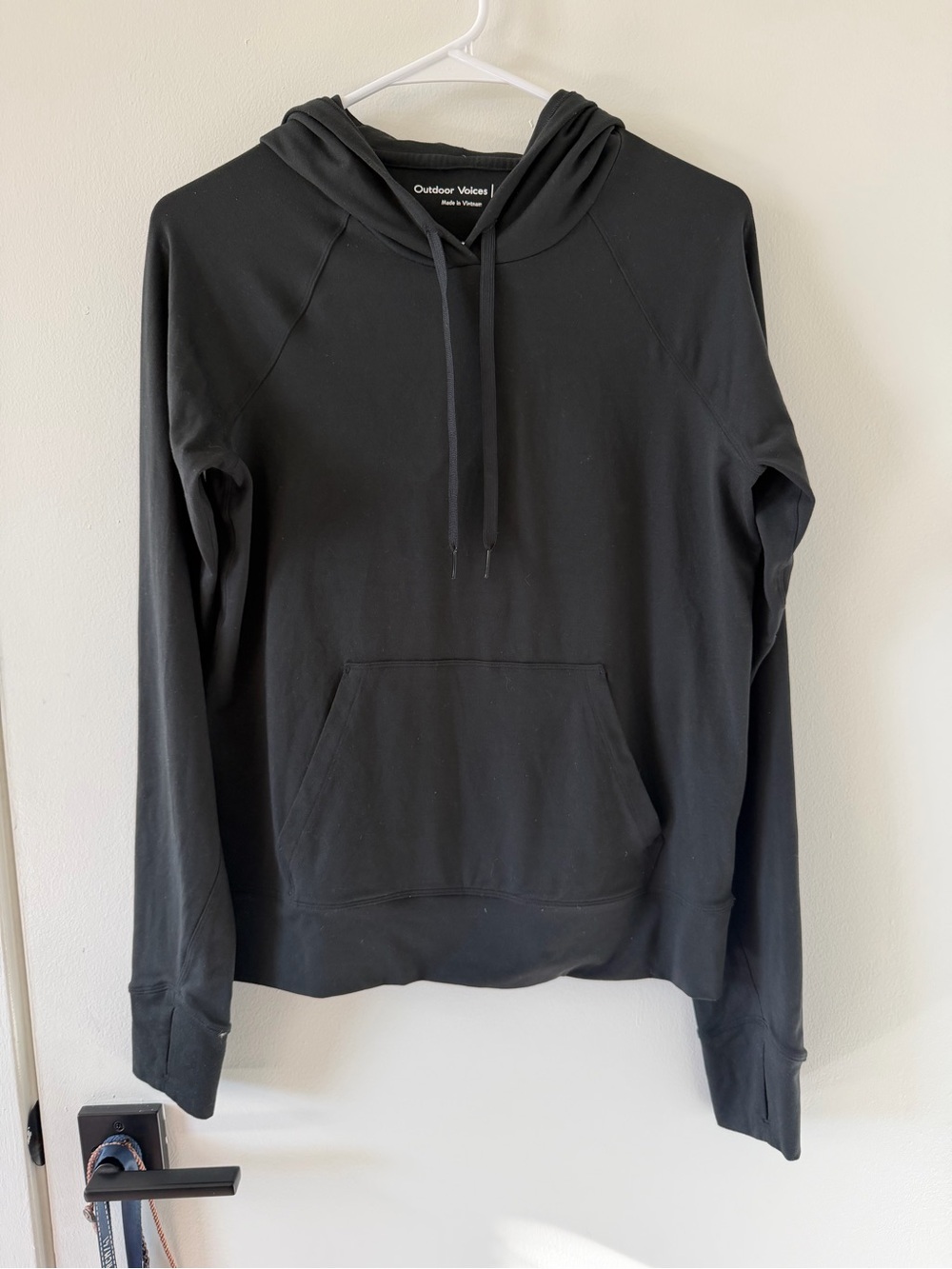 Outdoor Voices Women's Cloudknit Black Hoodie Sweatshirt Size M